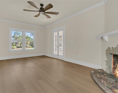 226 N Elliott Avenue - Photo Thumbnail 7