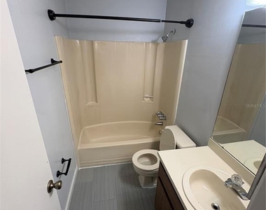 477 Garden Drive - Photo Thumbnail 15
