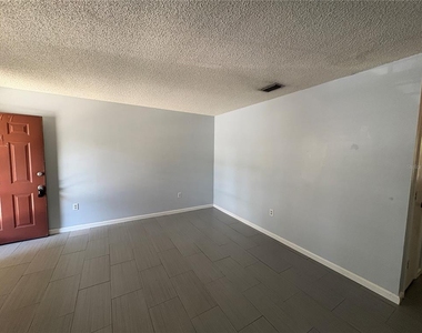 477 Garden Drive - Photo Thumbnail 7