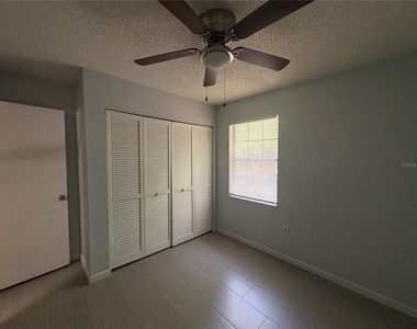 477 Garden Drive - Photo Thumbnail 13
