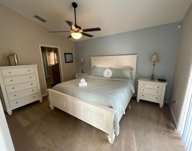 16705 Fresh Meadow Drive - Photo Thumbnail 8