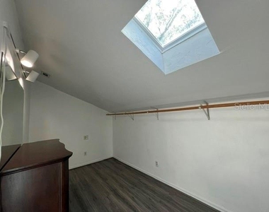 7200 Sw 8th Avenue - Photo Thumbnail 13
