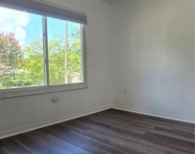 1419 Nw 89th Terrace - Photo Thumbnail 15