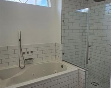 1419 Nw 89th Terrace - Photo Thumbnail 19