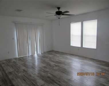 11719 Lake Drive - Photo Thumbnail 24