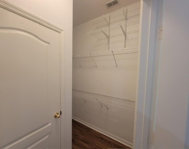 1432 Broken Oak Drive - Photo Thumbnail 15
