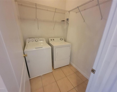 1432 Broken Oak Drive - Photo Thumbnail 17