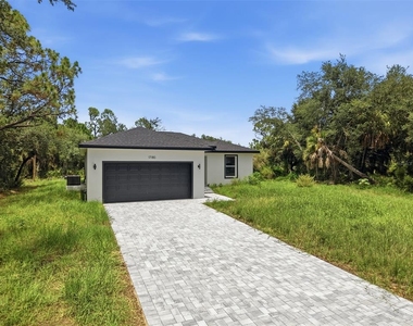 17180 Drayton Lane - Photo Thumbnail 1