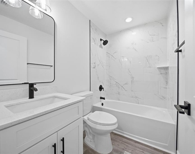 17180 Drayton Lane - Photo Thumbnail 23