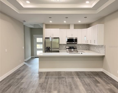 10a Lyons Place - Photo Thumbnail 2