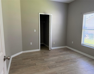 29 Forsythe Lane - Photo Thumbnail 18