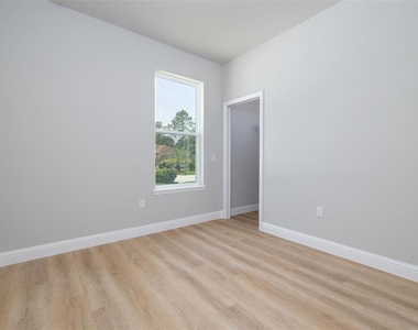 45 Providence Lane - Photo Thumbnail 15