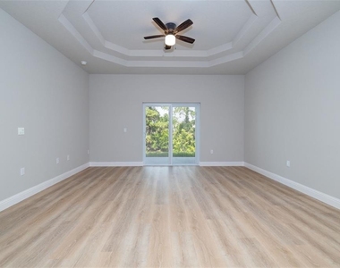 45 Providence Lane - Photo Thumbnail 6
