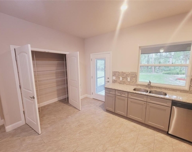 39 Providence Lane - Photo Thumbnail 12