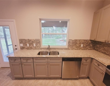 39 Providence Lane - Photo Thumbnail 5