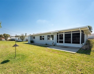 1720 Florence Avenue - Photo Thumbnail 38