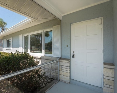 1720 Florence Avenue - Photo Thumbnail 2