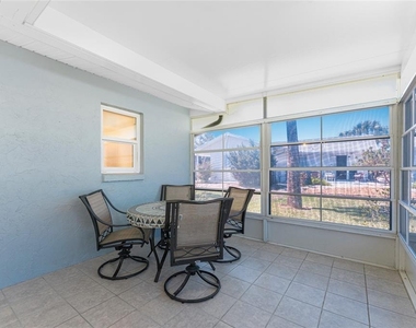 1720 Florence Avenue - Photo Thumbnail 22