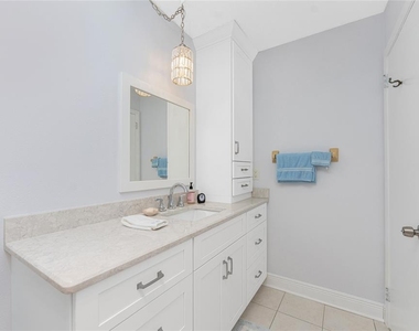 1720 Florence Avenue - Photo Thumbnail 27