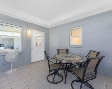 1720 Florence Avenue - Photo Thumbnail 23