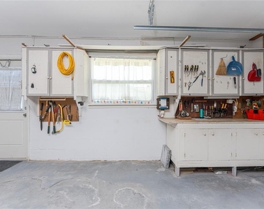 1720 Florence Avenue - Photo Thumbnail 34