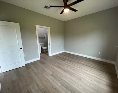 12128 Henley Avenue - Photo Thumbnail 14