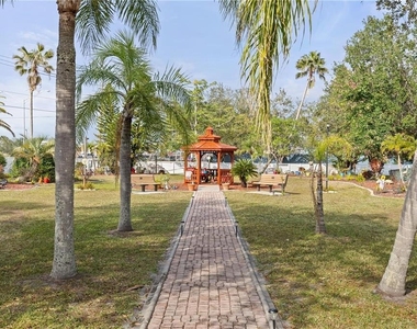 1000 Kings Highway - Photo Thumbnail 33