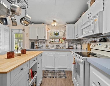 1000 Kings Highway - Photo Thumbnail 23