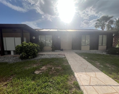 4022 Beaver Ln Ne - Photo Thumbnail 28