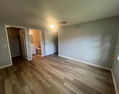 4022 Beaver Ln Ne - Photo Thumbnail 15