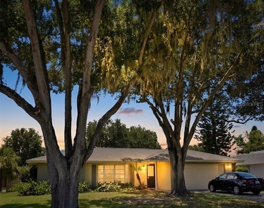 3926 Calliandra Drive - Photo Thumbnail 1