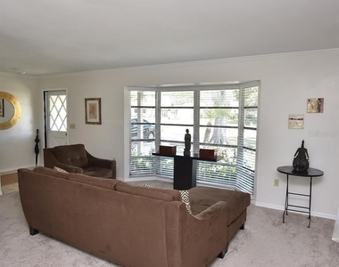 3926 Calliandra Drive - Photo Thumbnail 4