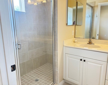 5641 Whitehead Street - Photo Thumbnail 16
