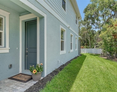3092 Via Sienna Circle - Photo Thumbnail 1