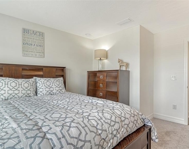 3092 Via Sienna Circle - Photo Thumbnail 27