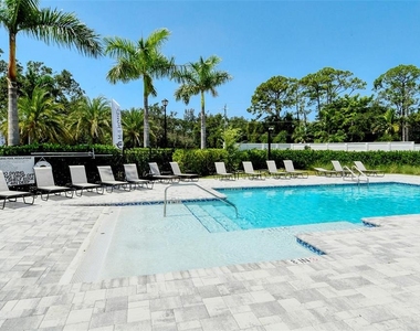 3092 Via Sienna Circle - Photo Thumbnail 43