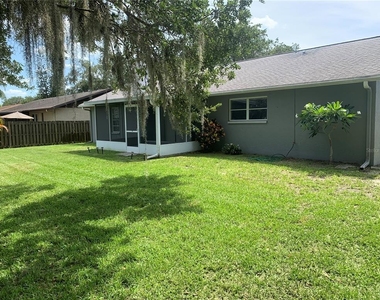 2193 Cork Oak Street E - Photo Thumbnail 28