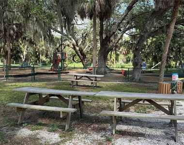 2193 Cork Oak Street E - Photo Thumbnail 45