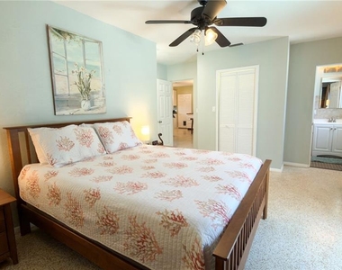 2215 Alvarado Lane - Photo Thumbnail 10