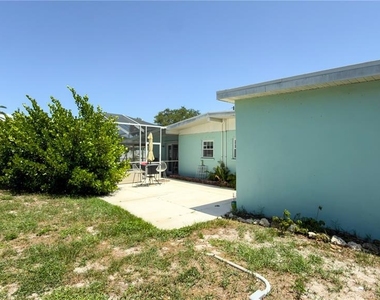 2215 Alvarado Lane - Photo Thumbnail 25