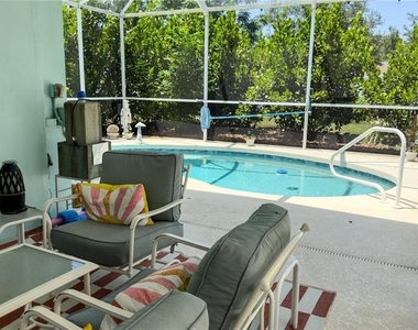 2215 Alvarado Lane - Photo Thumbnail 22