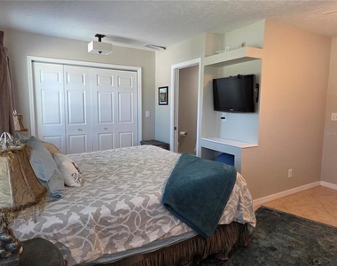 3157 Goldenrod Street - Photo Thumbnail 10