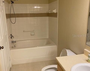 3015 Chianti Court - Photo Thumbnail 9