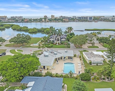 5865 Tidewood Avenue - Photo Thumbnail 32