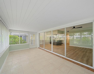 5865 Tidewood Avenue - Photo Thumbnail 24