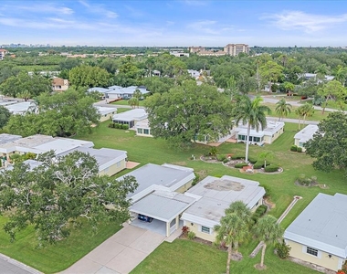 5865 Tidewood Avenue - Photo Thumbnail 28