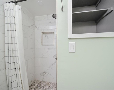 5865 Tidewood Avenue - Photo Thumbnail 19