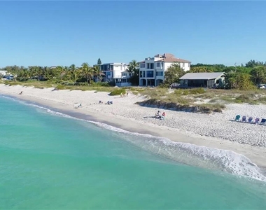 540 Neptune Avenue - Photo Thumbnail 4
