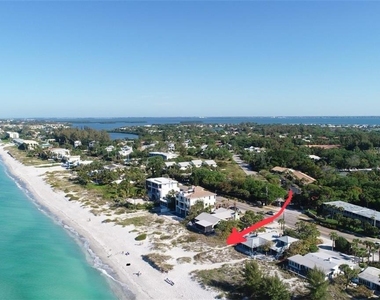540 Neptune Avenue - Photo Thumbnail 3