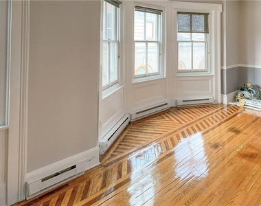 1 Lehns Court - Photo Thumbnail 21